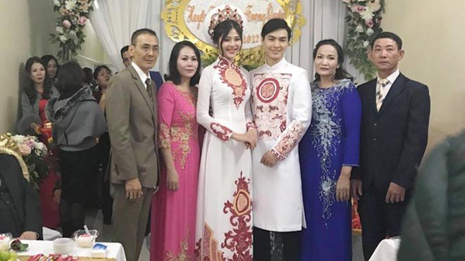 Chúng Huyền Thanh - Jay Quân bí mật làm đám hỏi tại Hải Phòng Ảnh 2