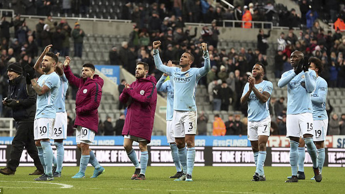 Huyền thoại Liverpool sợ Ngoại hạng Anh sẽ chẳng còn ai xem vì Man City Ảnh 2