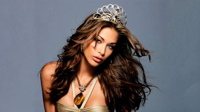 Hoa hậu Hoàn vũ Thế giới 2008 Dayana Mendoza trở lại Việt Nam sau 10 năm đăng quang Ảnh 2