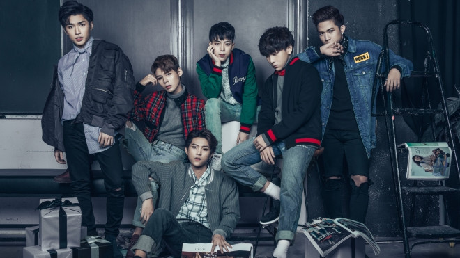 Đẹp trai chưa đủ, Uni5 còn gây mê bởi vẻ lạnh lùng chuẩn 'soái ca' Hàn Quốc Ảnh 2