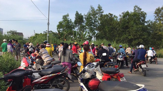 Nghi án người đàn ông bị giết đốt cháy đen tại bãi cỏ ở Sài Gòn Ảnh 2