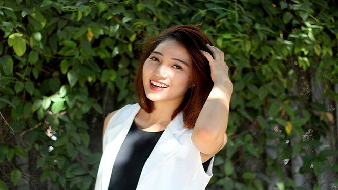 Cô gái xinh đẹp giữa biển người được tìm kiếm sau đêm giao thừa Ảnh 2