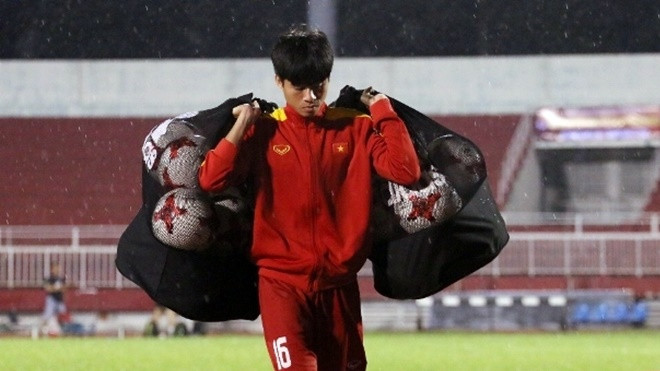 Đây là sự thật vụ ‘tài năng trẻ thế giới’ bị bầu Đức đẩy khỏi HAGL! Ảnh 2