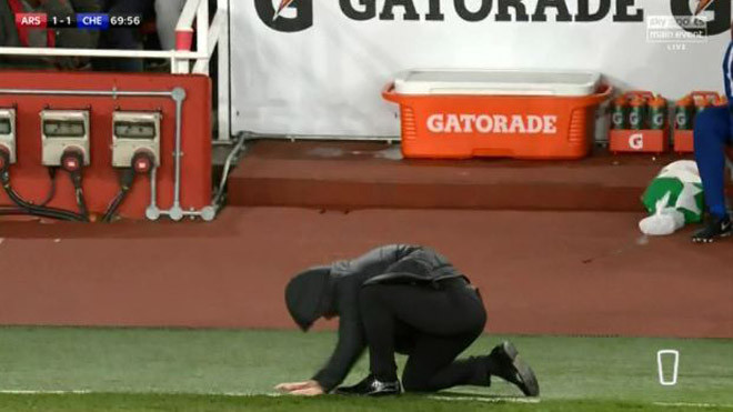 HLV Conte vái lạy trước màn trình diễn 'ăn hại' của Morata Ảnh 2