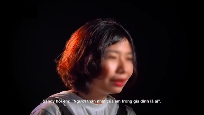 Cộng đồng mạng nêu những điểm khó hiểu trong clip kể câu chuyện 'bố xâm hại con gái' đang gây chấn động Ảnh 2