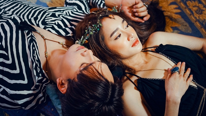 Nhã Phương bất ngờ khoe vóc dáng gợi cảm bên 'bạn trai' Nguyễn Trần Trung Quân Ảnh 2