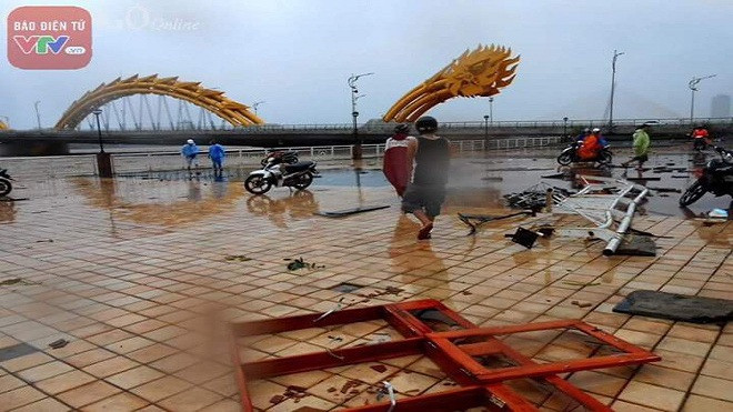 Truy tìm kẻ tung tin đồn nhảm cầu Rồng gãy đôi, 10 người rơi xuống sông tử vong Ảnh 2