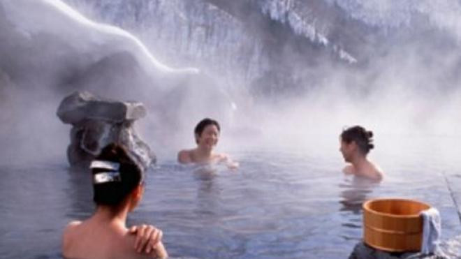 Trải nghiệm tắm cổ truyền và ở homestay ở đất nước mặt trời mọc Ảnh 2