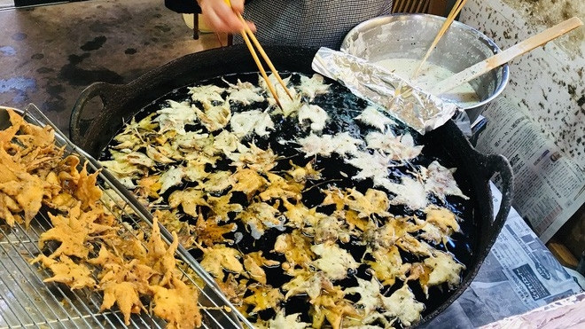 Câu chuyện thú vị về món tempura lá phong cầu kỳ, muốn ăn phải chuẩn bị nguyên liệu trước cả năm trời Ảnh 2