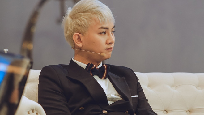 Hoài Lâm rơm rớm nước mắt: 'Em chưa bao giờ xem mình là một ngôi sao' Ảnh 2