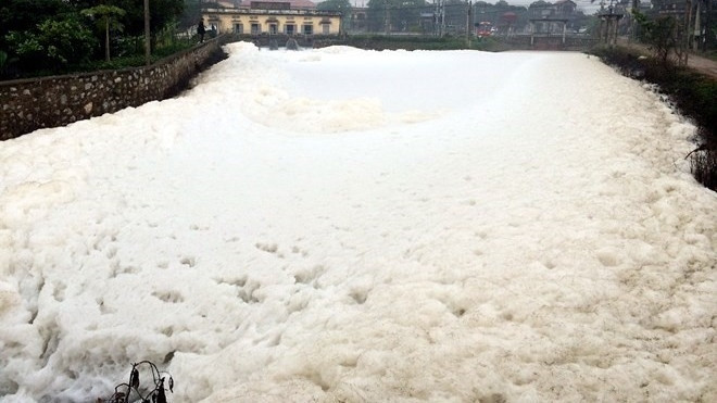 Lượng amoni tại 'sông tuyết' Hà Nam vượt 70 lần cho phép Ảnh 2