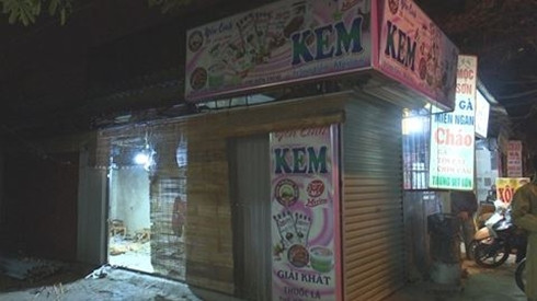 Bàng hoàng nam thanh niên tẩm xăng, quấn chăn định ép bạn gái cùng tự thiêu Ảnh 2