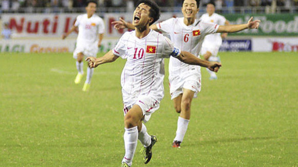 Clip: Nhìn lại những lần Công Phượng và đồng đội khiến người Úc bẽ mặt Ảnh 2