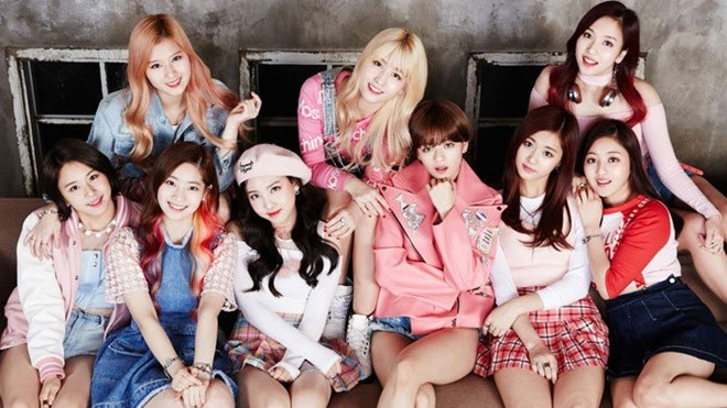 TWICE dẫn đầu thương hiệu nhóm nữ tháng 1, phá kỷ lục nhận cúp tại 'Music Core' Ảnh 2