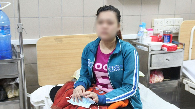 Người thân phá cửa đưa người đàn ông hôn mê nhập viện vì sử dụng ma túy đá Ảnh 2