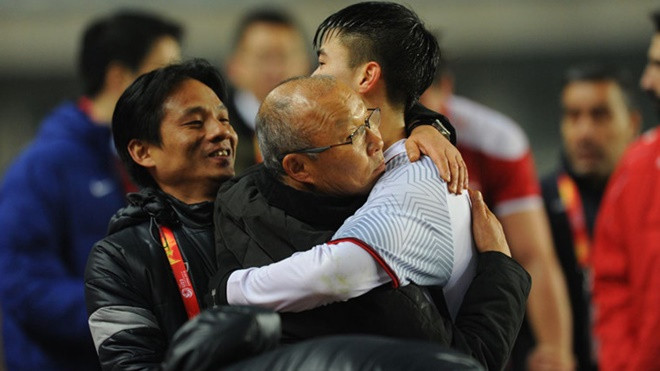 HLV Park Hang Seo - Thiên tài 'ngủ gật' hay kẻ ăn may vĩ đại? Ảnh 2