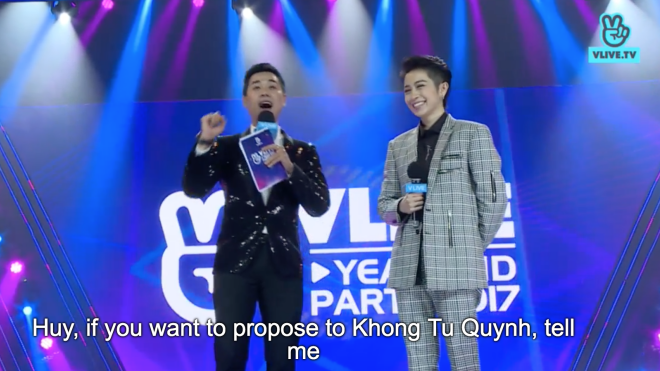 Nguyên Khang mở màn V Live Awards: ‘Nghệ sĩ nào tối nay muốn cầu hôn ai thì nhớ báo trước’ Ảnh 2