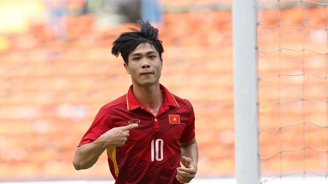 Công Phượng 'xé lưới' U23 Iraq: Quà tặng sinh nhật cho triệu fan yêu CP10 Ảnh 2