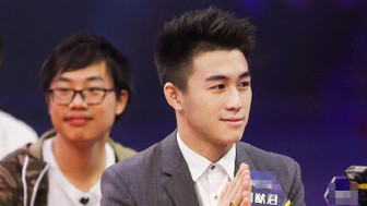 Con trai chủ sòng bạc Macau đẹp trai, học giỏi gây sốt mạng xã hội Ảnh 2