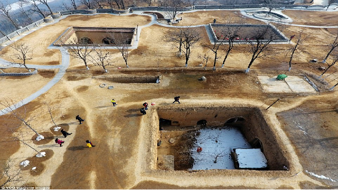 Giữa thế kỷ 21, vẫn có những người sống ở ngôi làng 4.000 năm tuổi dưới lòng đất Ảnh 2