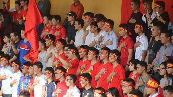 Phố đi bộ trở thành nơi ý tưởng với màn hình LED 'khủng' để xem U23 Việt Nam đá trận chung kết Ảnh 2