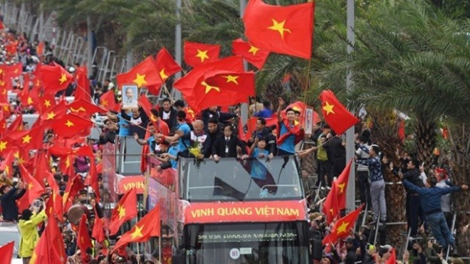 Truyền thông thế giới 'phát hoảng' trước cảnh biển người đón tuyển thủ U23 Việt Nam về nước Ảnh 2