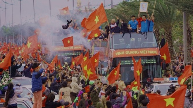 Những khoảnh khắc đáng nhớ trong ngày thầy trò huấn luyện viên Park Hang-seo về nước Ảnh 2