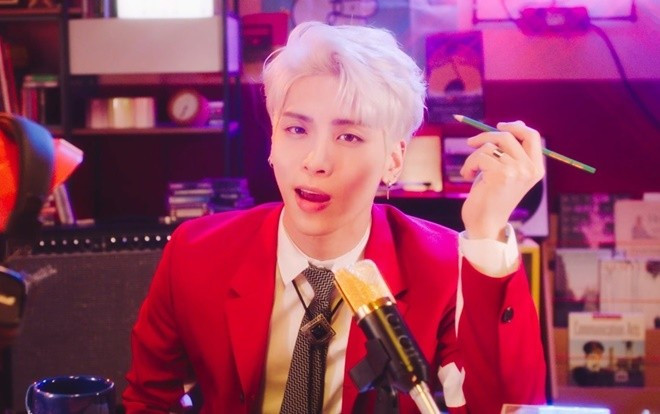 Ít ngày sau khi ra album cuối, đây là cách fan thể hiện tình yêu với Jonghyun (SHINee) Ảnh 2