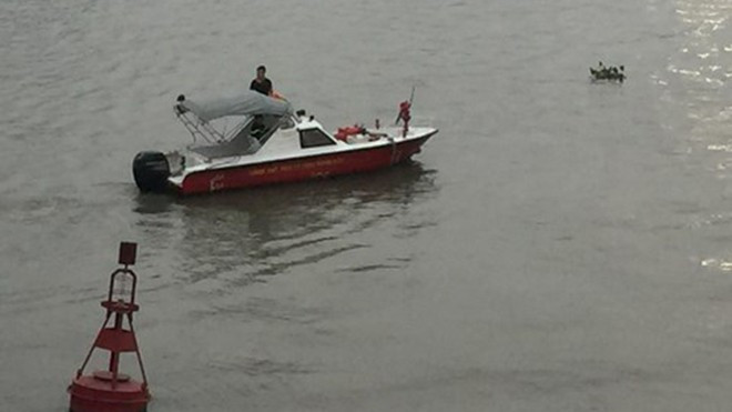 Nam thanh bỏ bạn gái giữa cầu Đồng Nai rồi nhảy sông mất tích Ảnh 2