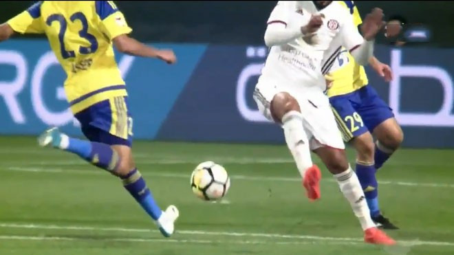 Clip: Pha đốt lưới nhà đẹp như một siêu phẩm Ảnh 2