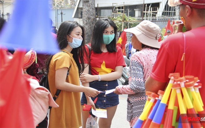 Choáng: 1 triệu đồng/cặp vé giao lưu cùng U23 Việt Nam Ảnh 2