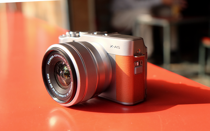 Trên tay máy ảnh Fujifilm X-A5 vừa ra mắt: Bình cũ nhưng rượu mới! Ảnh 2