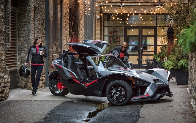 Cận cảnh xe thể thao 3 bánh siêu độc, cứ như bước ra từ trong phim Ảnh 2