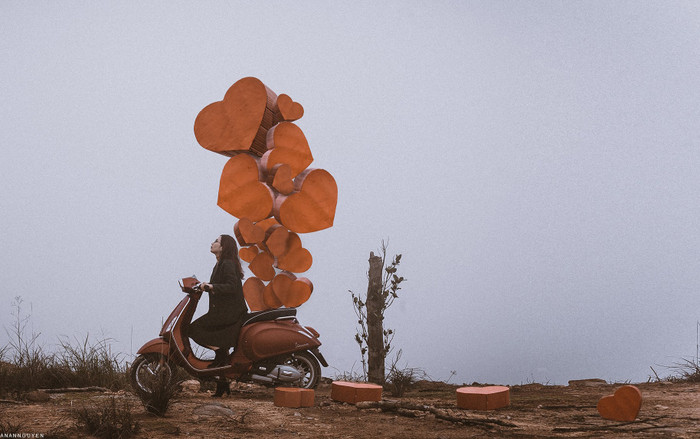 Bộ ảnh Valentine cô đơn gây sốt cộng đồng mạng Ảnh 2