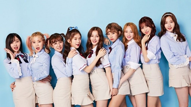 Hết lùm xùm đạo nhái đến gian lận, girlgroup mới nổi khiến cả 'trùm' BXH album lên tiếng Ảnh 2