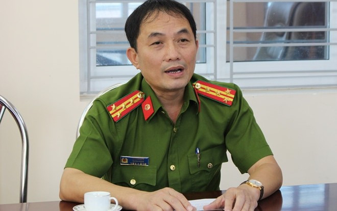 Trinh sát nhịn ăn để có tiền vào bar theo dõi hot girl bị truy nã Ảnh 2