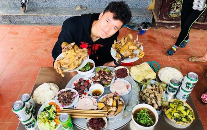 Dân mạng phát sốt với những hình ảnh chúc Tết cực cool của các cầu thủ U23 Việt Nam Ảnh 2