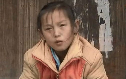 Trụ cột tuổi 13 chăm sóc ông bà và 2 em nhỏ: 'Cháu chỉ muốn lớn nhanh để làm được nhiều việc hơn' Ảnh 2