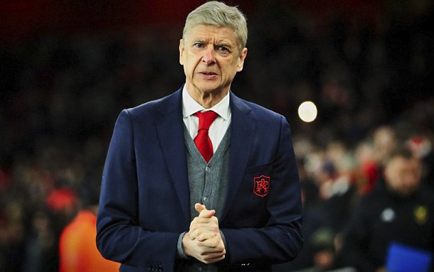 Sốc: HLV Wenger bị học trò cũ 'bóc phốt' sau trận thua thảm trước Man City Ảnh 2