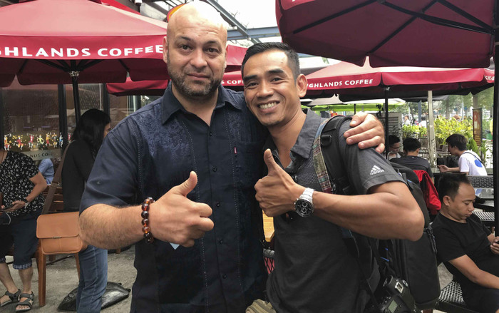 Nóng: Chê Tuấn ‘hạc’ như chuột trốn mèo, võ sư Flores ‘độc mã’ vào TP.HCM gặp Johnny Trí Nguyễn Ảnh 2