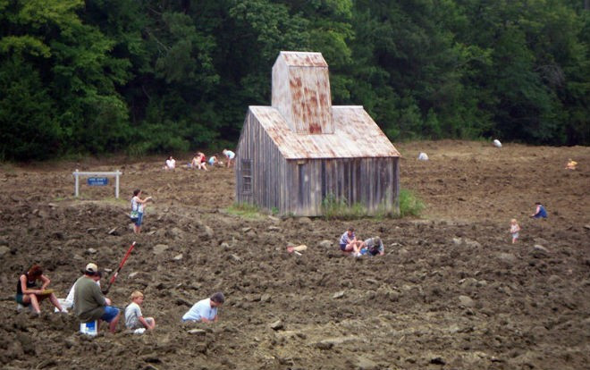 Có một vùng đất cứ đào là sẽ thấy kim cương Ảnh 2