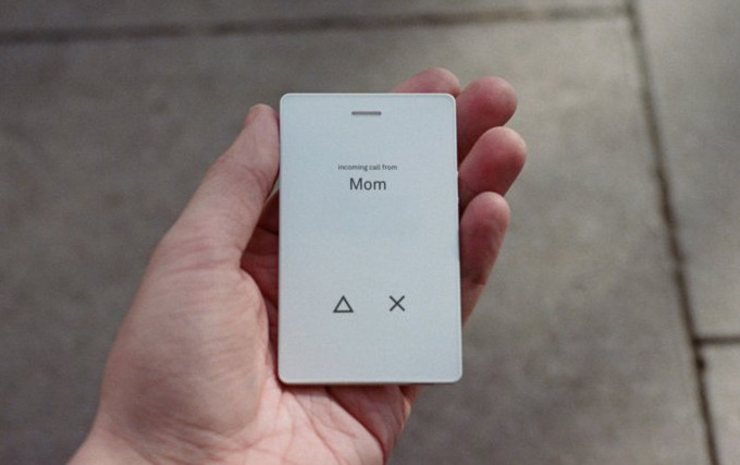 Đây là chiếc điện thoại 'ngu' nhất thế giới nhưng bạn chắc chắn sẽ muốn có một chiếc Ảnh 2