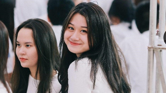 Nữ sinh Ams xinh đẹp giành 4 học bổng gây 'choáng' bởi bảng thành tích xuất sắc Ảnh 2