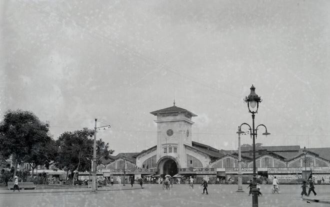 Chợ Bến Thành hơn 90 năm trước, khi xe máy chưa xuất hiện Ảnh 2