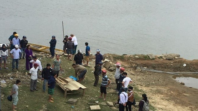 Hoảng hồn phát hiện xác nam thanh niên nổi trên kênh thủy lợi Ảnh 2