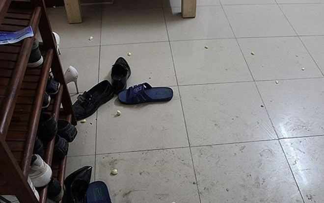 Cận cảnh hiện trường vụ án cô gái tử vong do bị ca sĩ Châu Việt Cường nhét tỏi vào miệng Ảnh 2