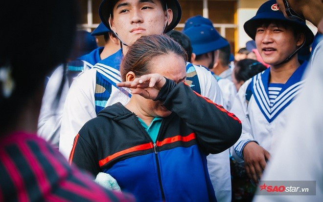 Cô gái bằng giỏi tự nguyện nộp đơn nhập ngũ hòa cùng hơn 4.000 tân binh Ảnh 2