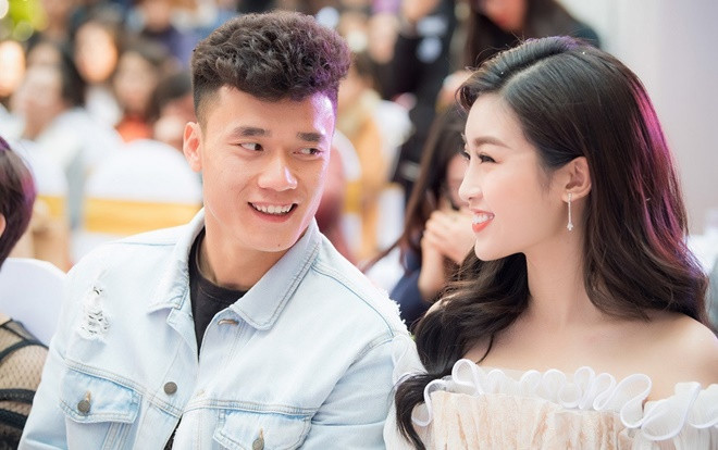 Bùi Tiến Dũng nhận cát-xê khủng cỡ nào để sánh bước cùng Đỗ Mỹ Linh? Ảnh 2