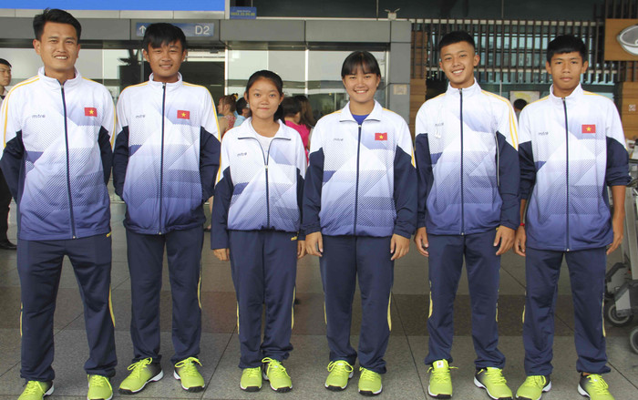 Tuyển quần vợt trẻ Việt Nam lên đường dự giải quốc tế Ảnh 2