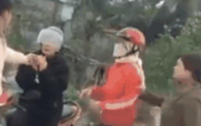 Vụ chồng bắt quả tang vợ 'hẹn hò' với cụ ông: 2 người chưa vào nhà nghỉ Ảnh 2